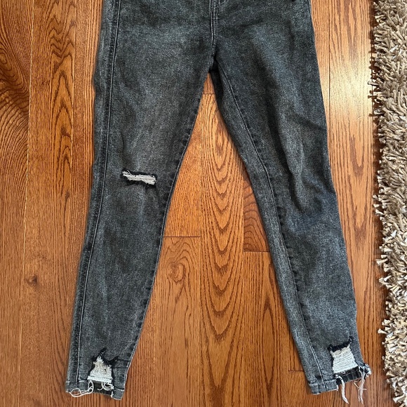 Daze Ripped Skinny Jeans - Picture 2 of 3